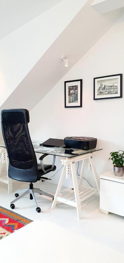 Loft 85 M2 Wilanow Krolewski Self Checkin Warsawa Bagian luar foto