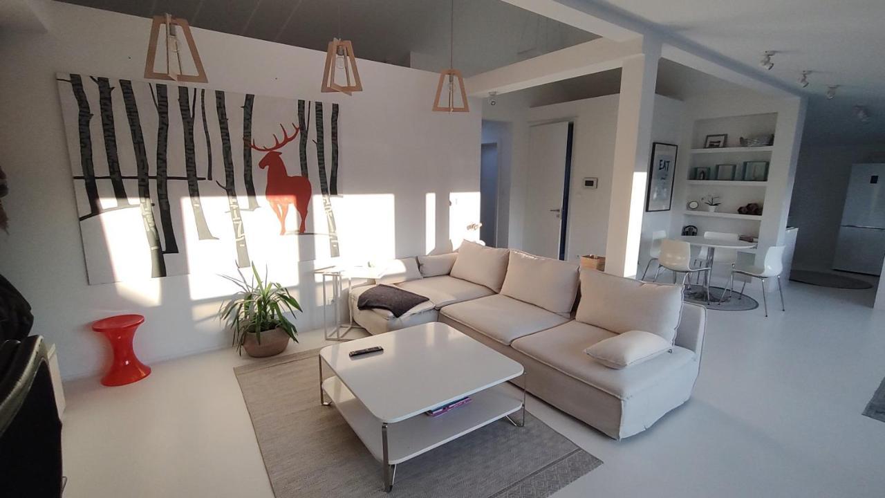 Loft 85 M2 Wilanow Krolewski Self Checkin Warsawa Bagian luar foto